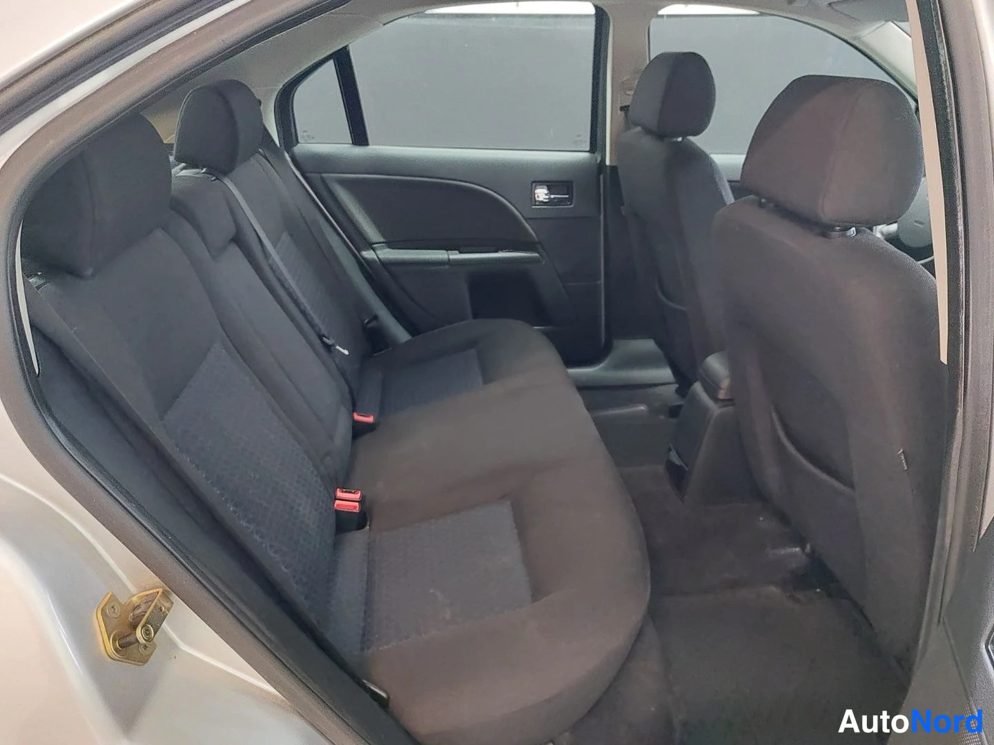 Hopea Ford Mondeo 2004, kuva 14