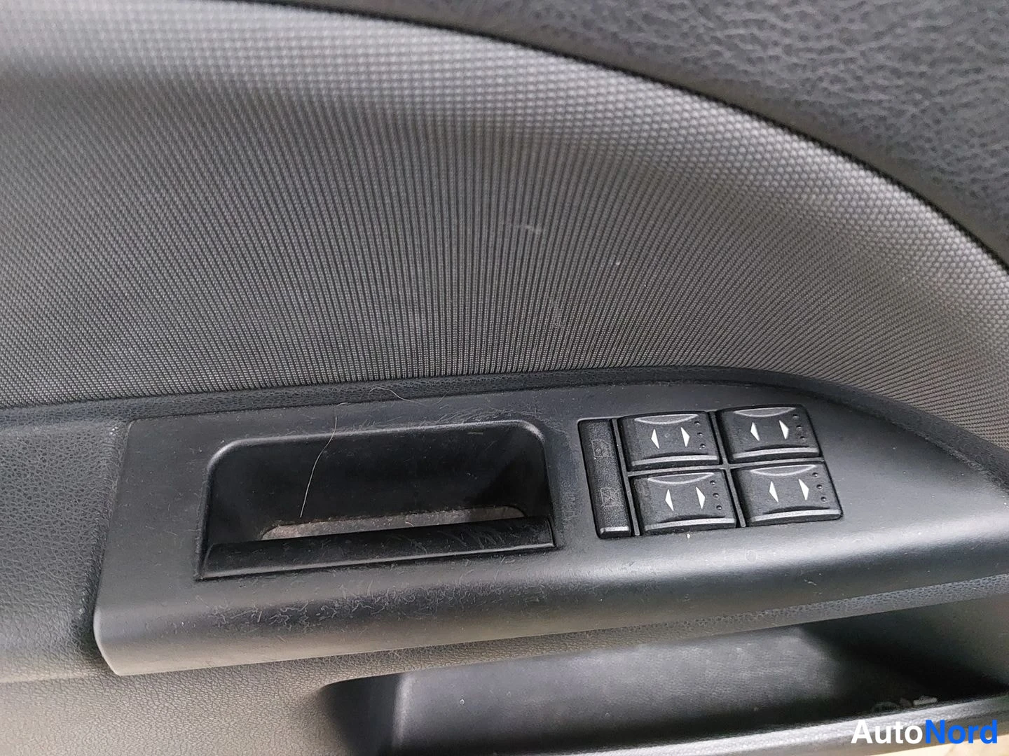 Hopea Ford Mondeo 2004, kuva 18