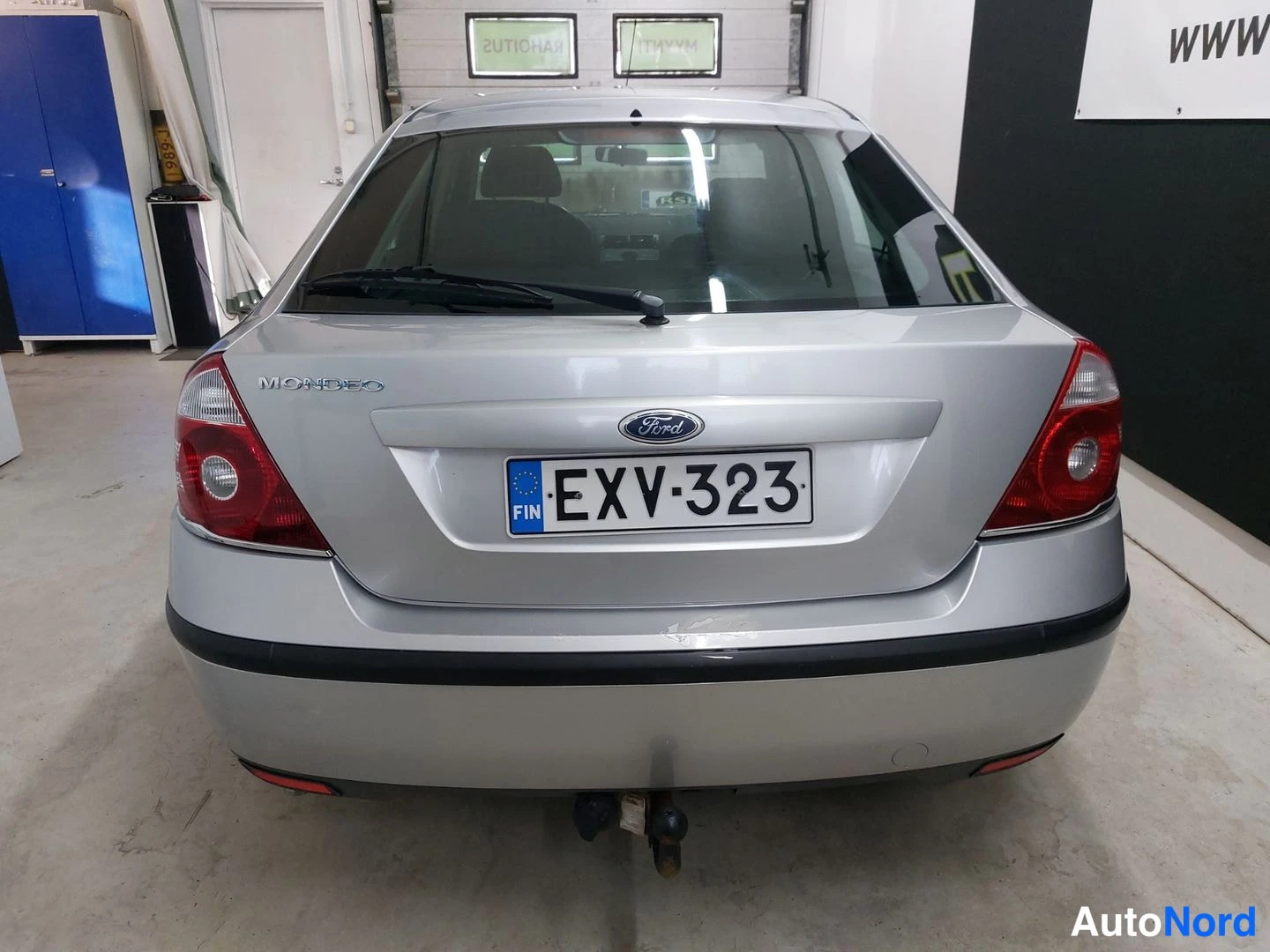 Hopea Ford Mondeo 2004, takaa, kuva 12