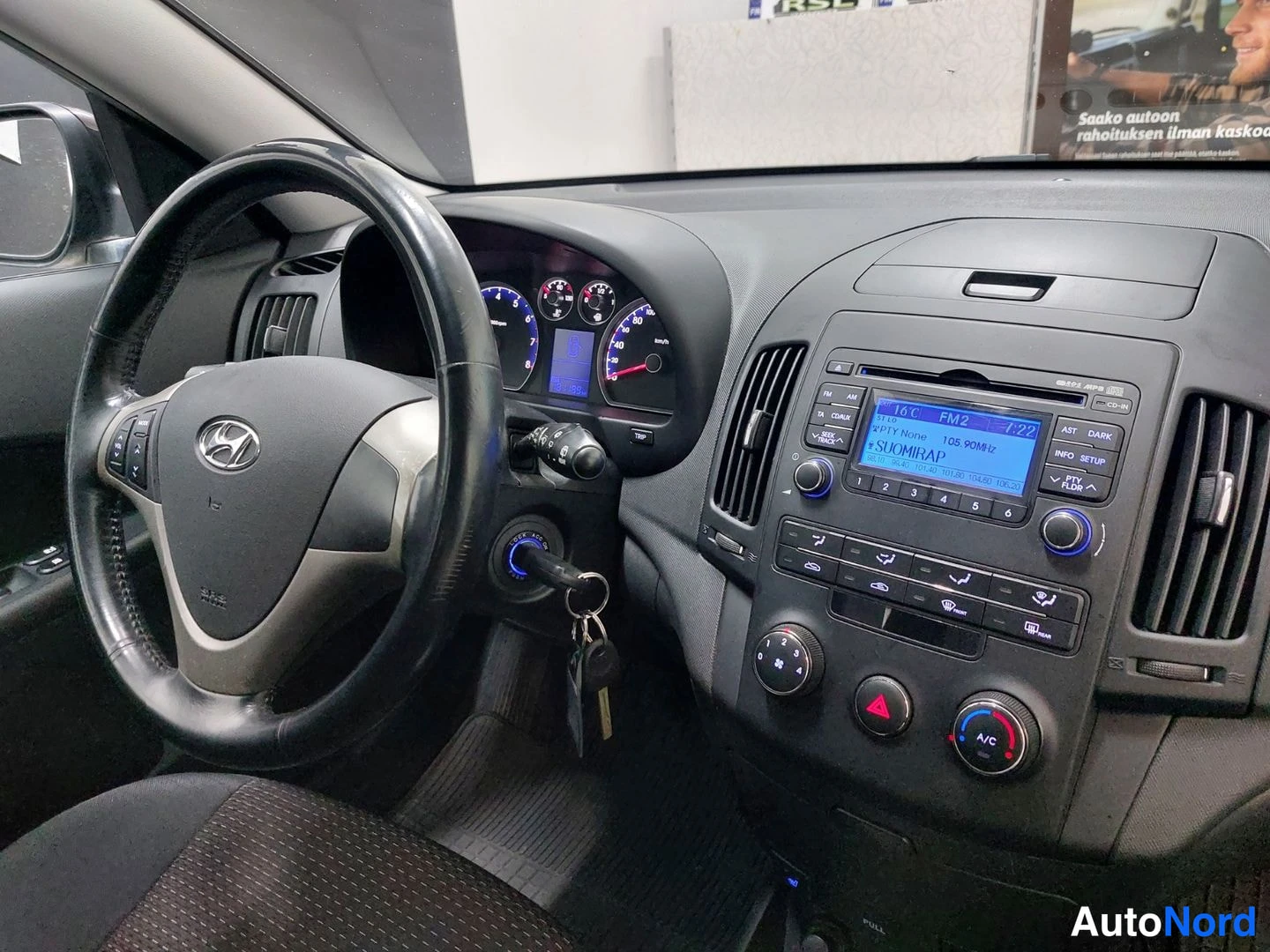 Ruskea Hyundai i30 2008, kuva 12