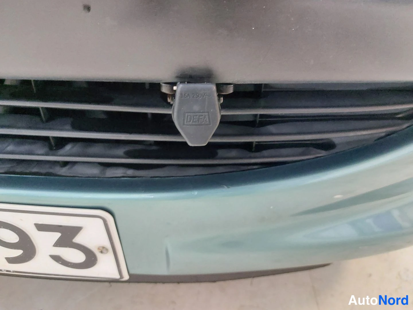 Vihreä Peugeot 206 2002, edestä, kuva 8