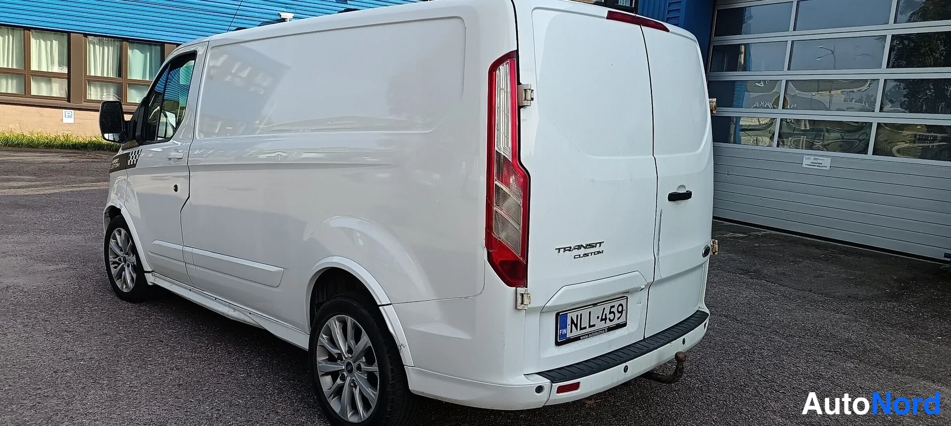 Valkoinen Ford Transit Custom 2014, takaviisto, kuva 10