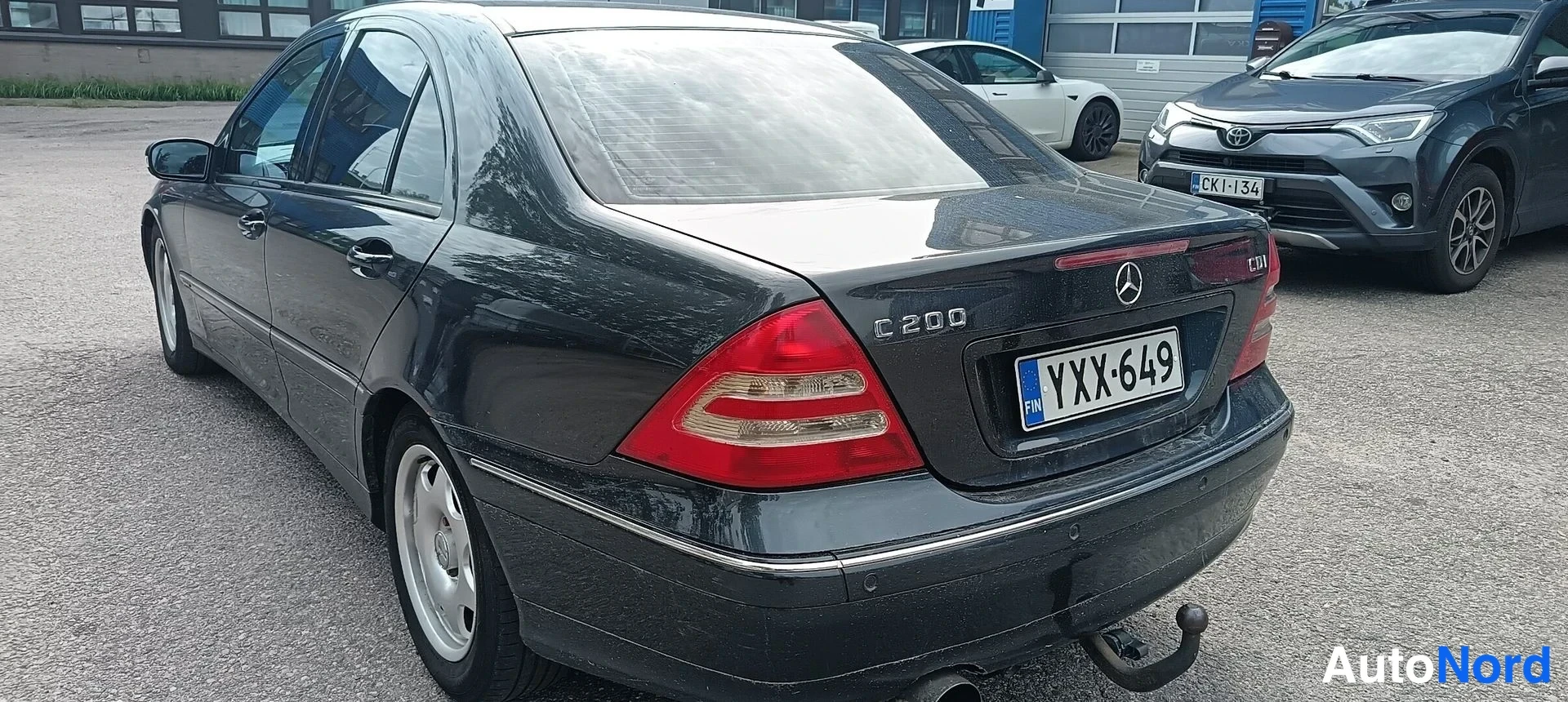 Sininen Mercedes-Benz C  Sedan 2005, takaviisto, kuva 5