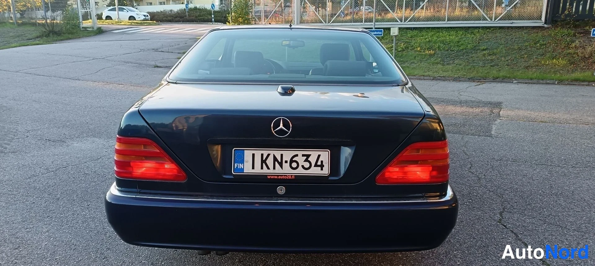 Sininen Mercedes-Benz CL 600 1996, takaa, kuva 10