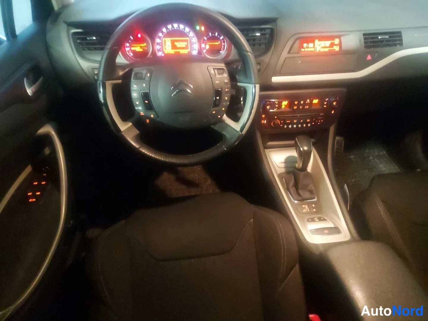 Harmaa Citroen C5 2012, kuva 11