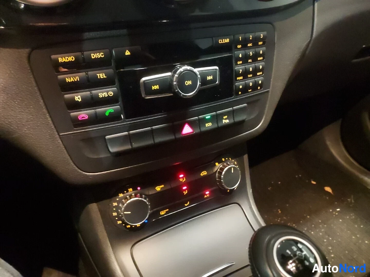 Harmaa Mercedes-Benz B 180 2012, kuva 10