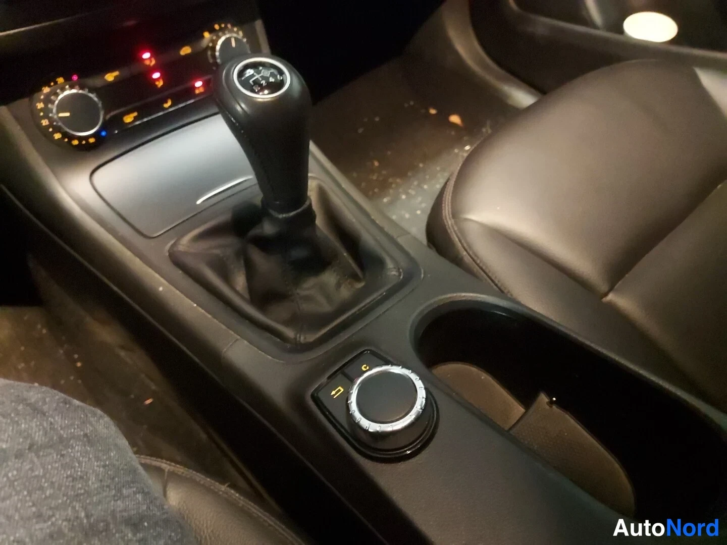 Harmaa Mercedes-Benz B 180 2012, kuva 11