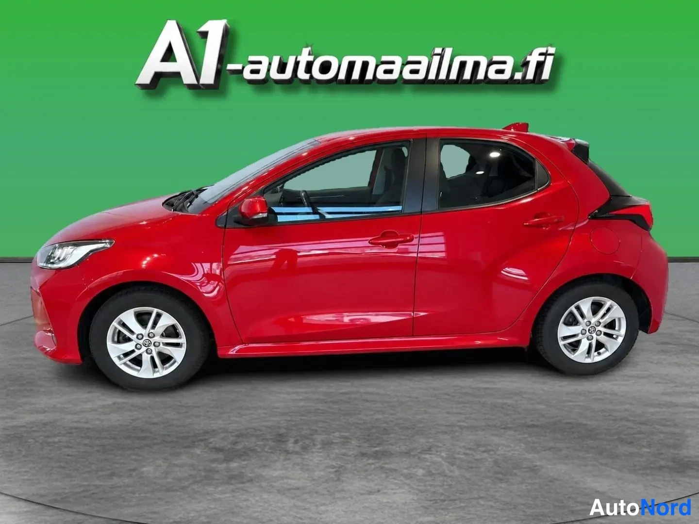 Toyota Yaris Active Plus 2022