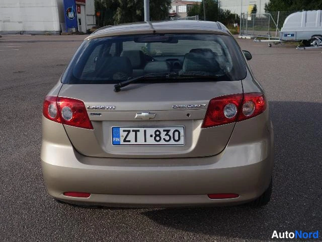 Beige Chevrolet Lacetti 2007, takaa, kuva 15
