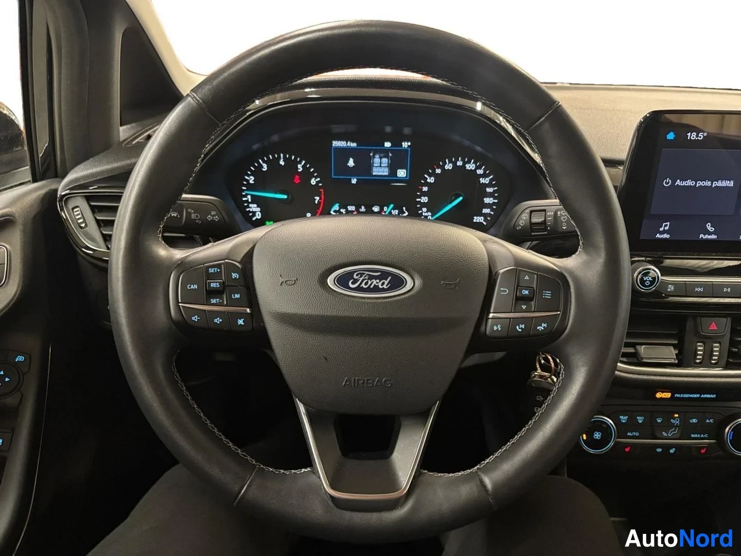 Musta Ford Fiesta 2023, kuva 14