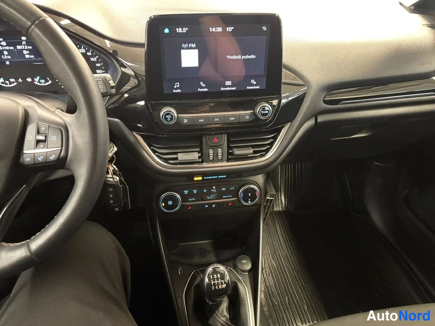 Musta Ford Fiesta 2023, kuva 16