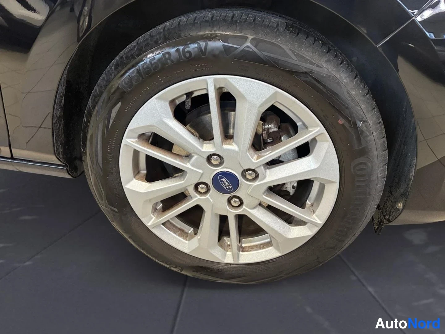 Musta Ford Fiesta 2023, kuva 19