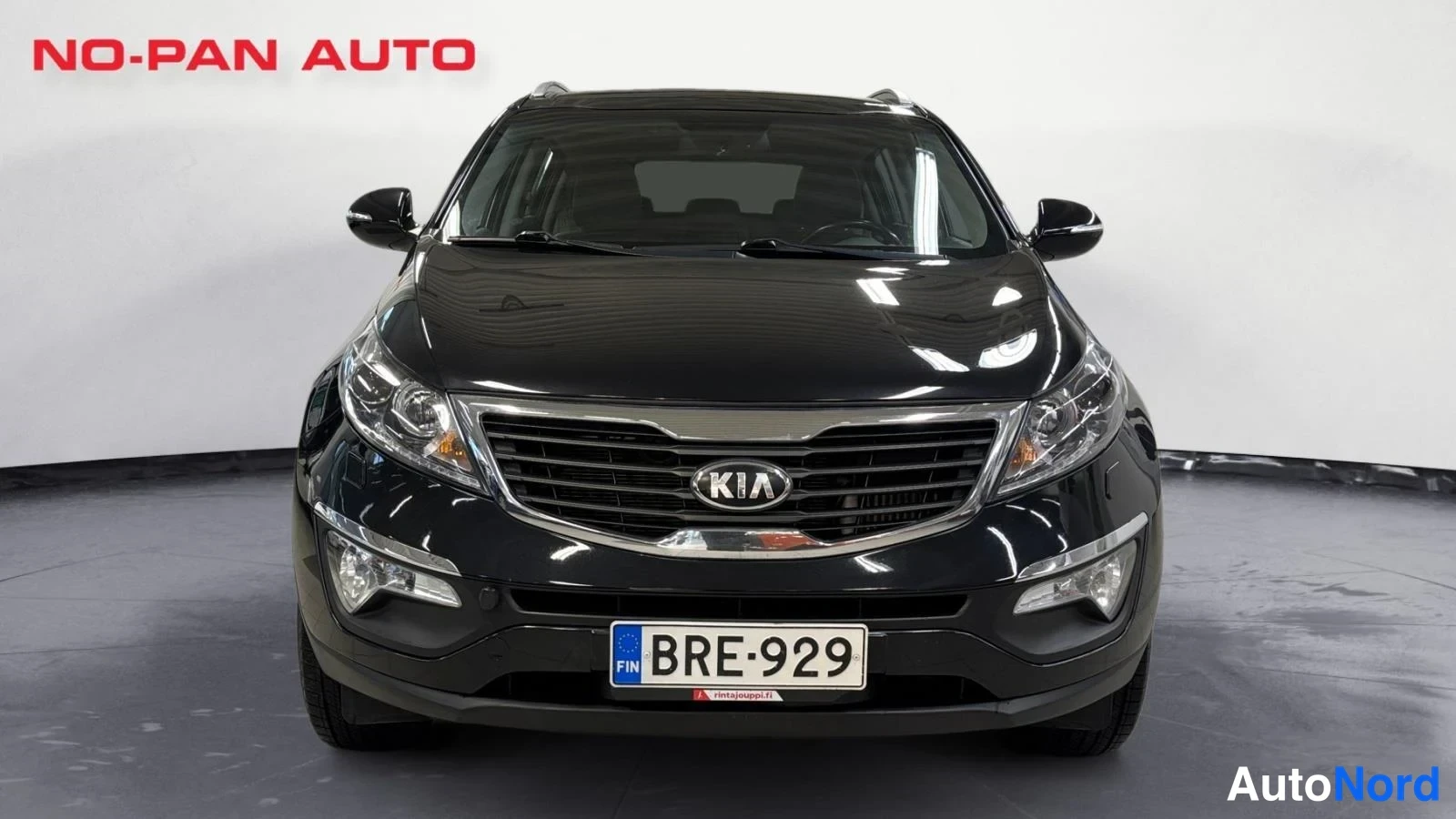 Musta Kia Sportage 2013, edestä, kuva 4