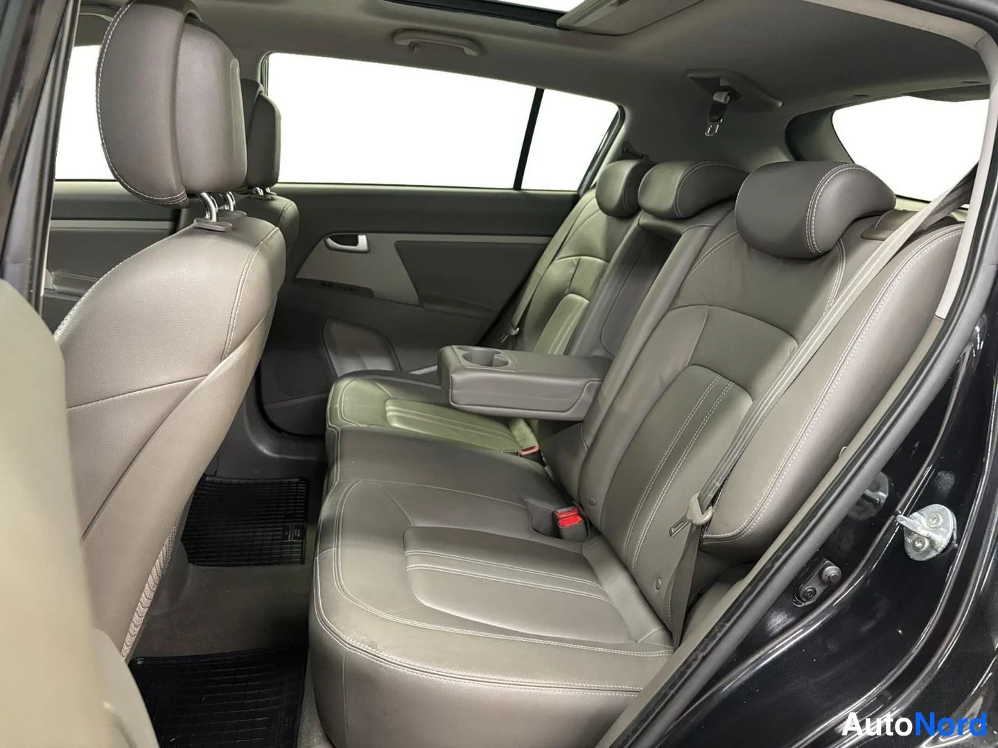 Musta Kia Sportage 2013, kuva 11