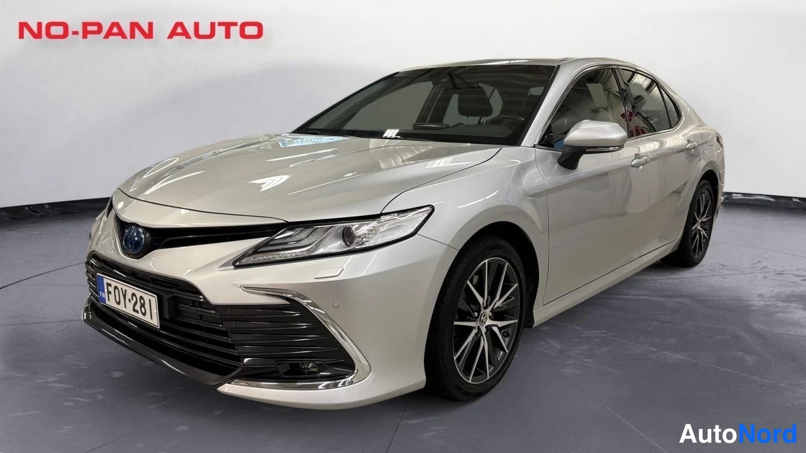 Toyota Camry 2,5 Hybrid Style 2022