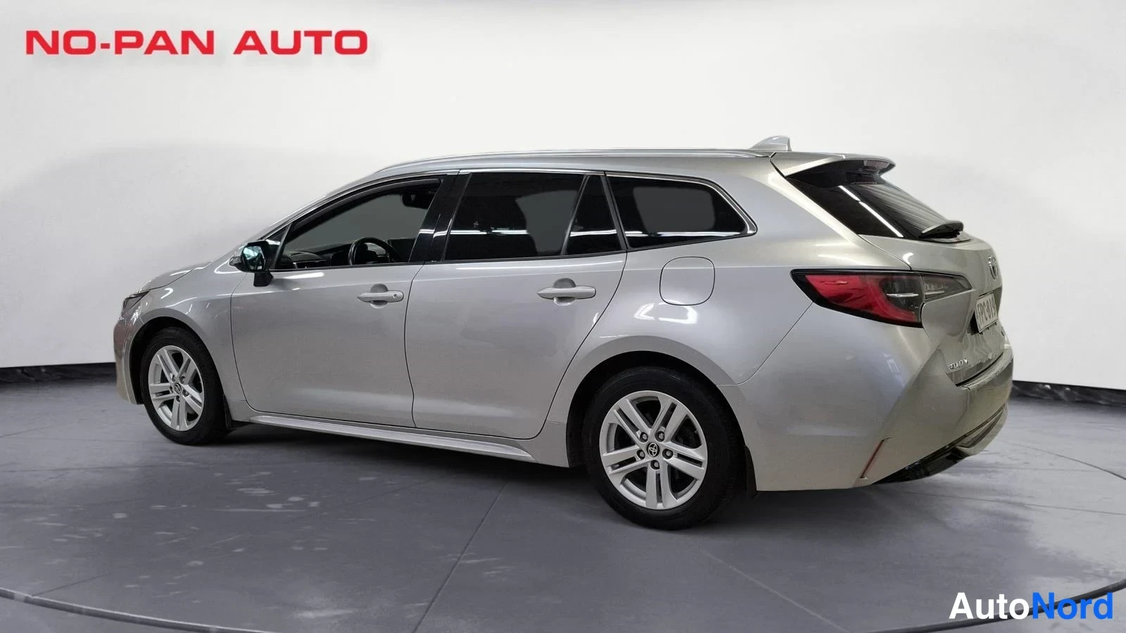 Hopea Toyota Corolla Touring 2022, takaviisto, kuva 7