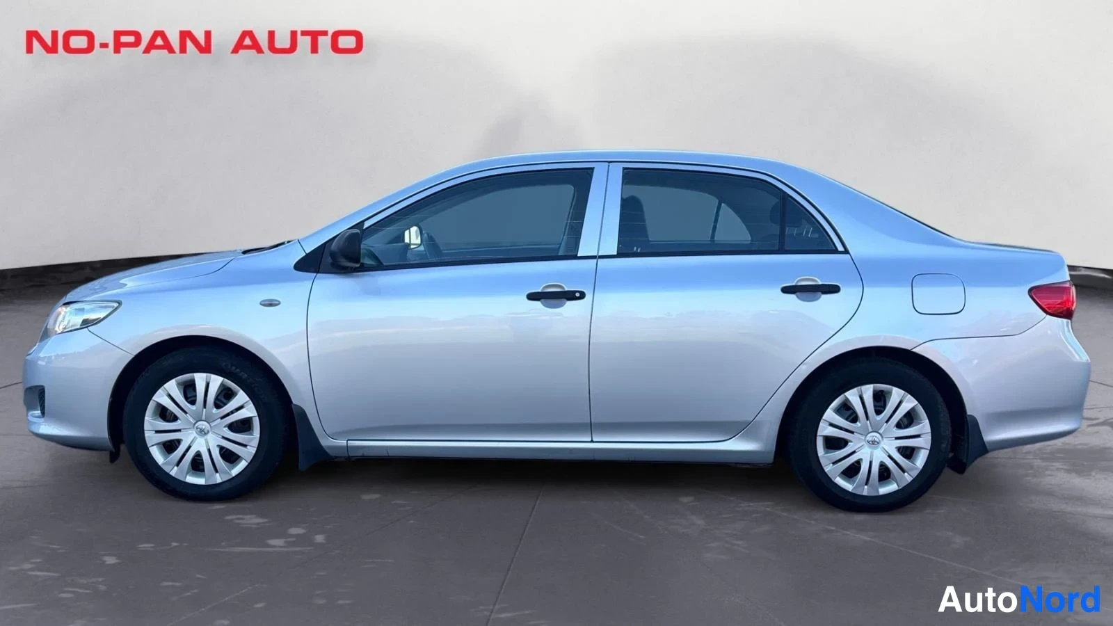 Hopea Toyota Corolla 2008, sivulta, kuva 4
