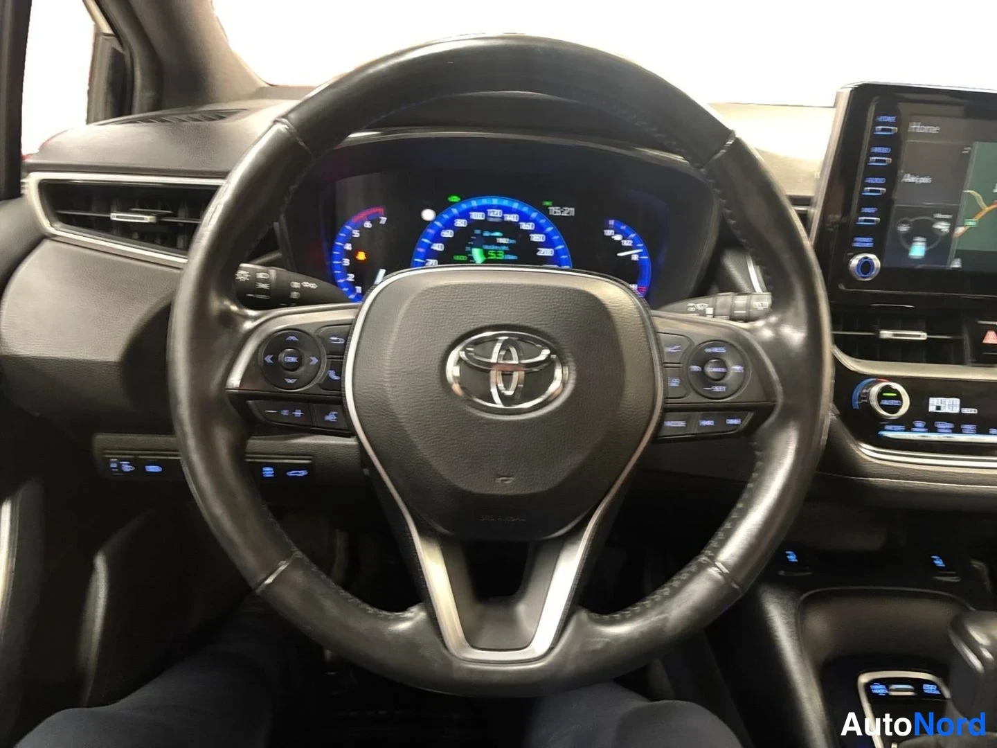 Musta Toyota Corolla Touring 2019, kuva 14