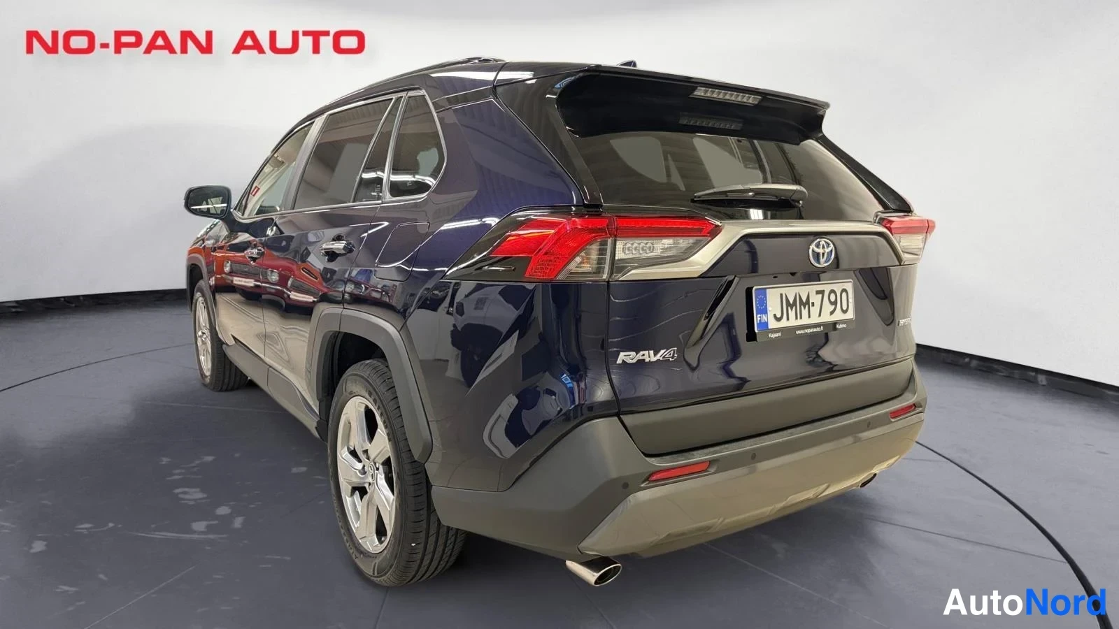 Sininen Toyota RAV4 2019, takaviisto, kuva 6