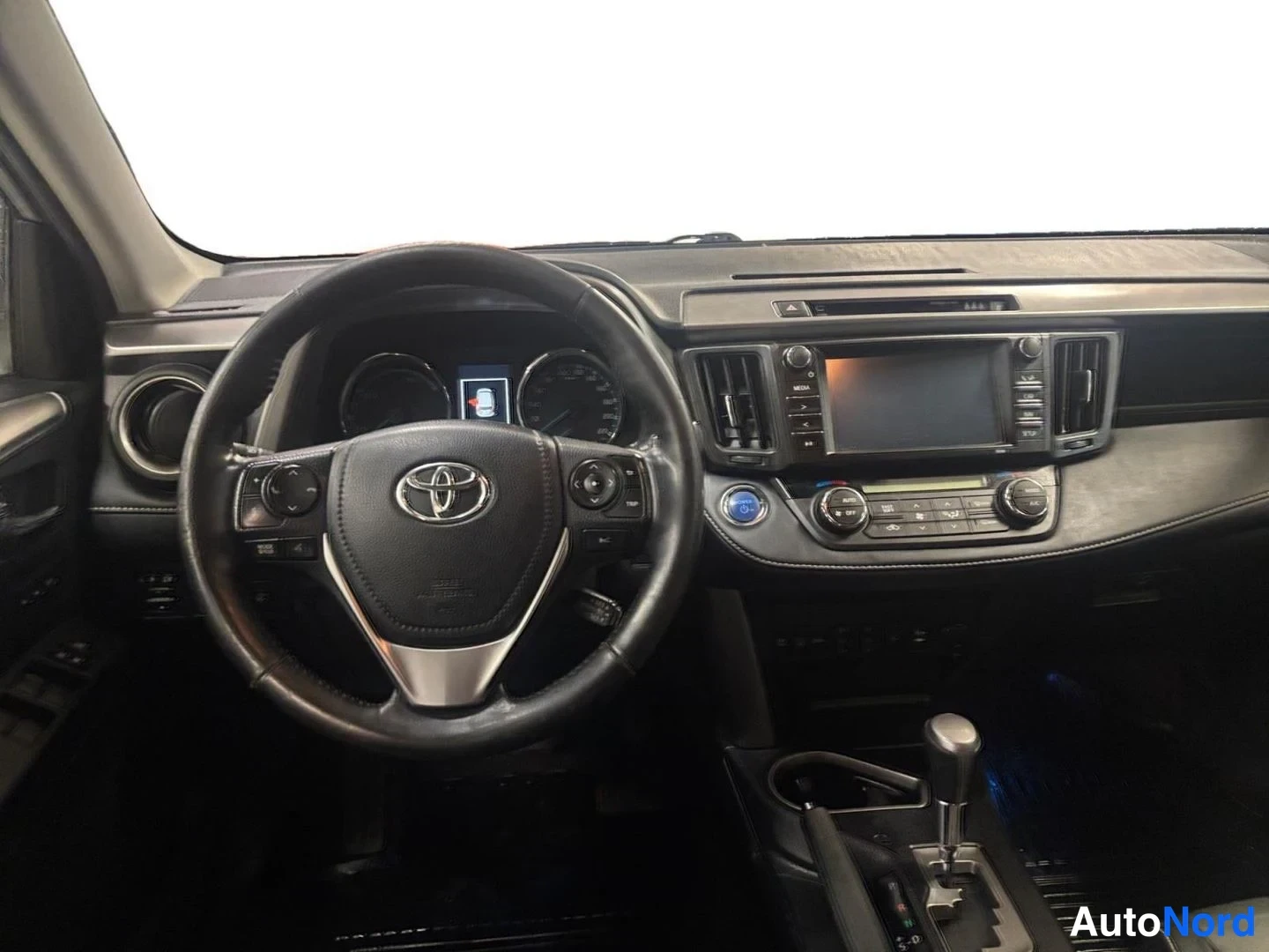 Hopea Toyota RAV4 2018, kuva 12