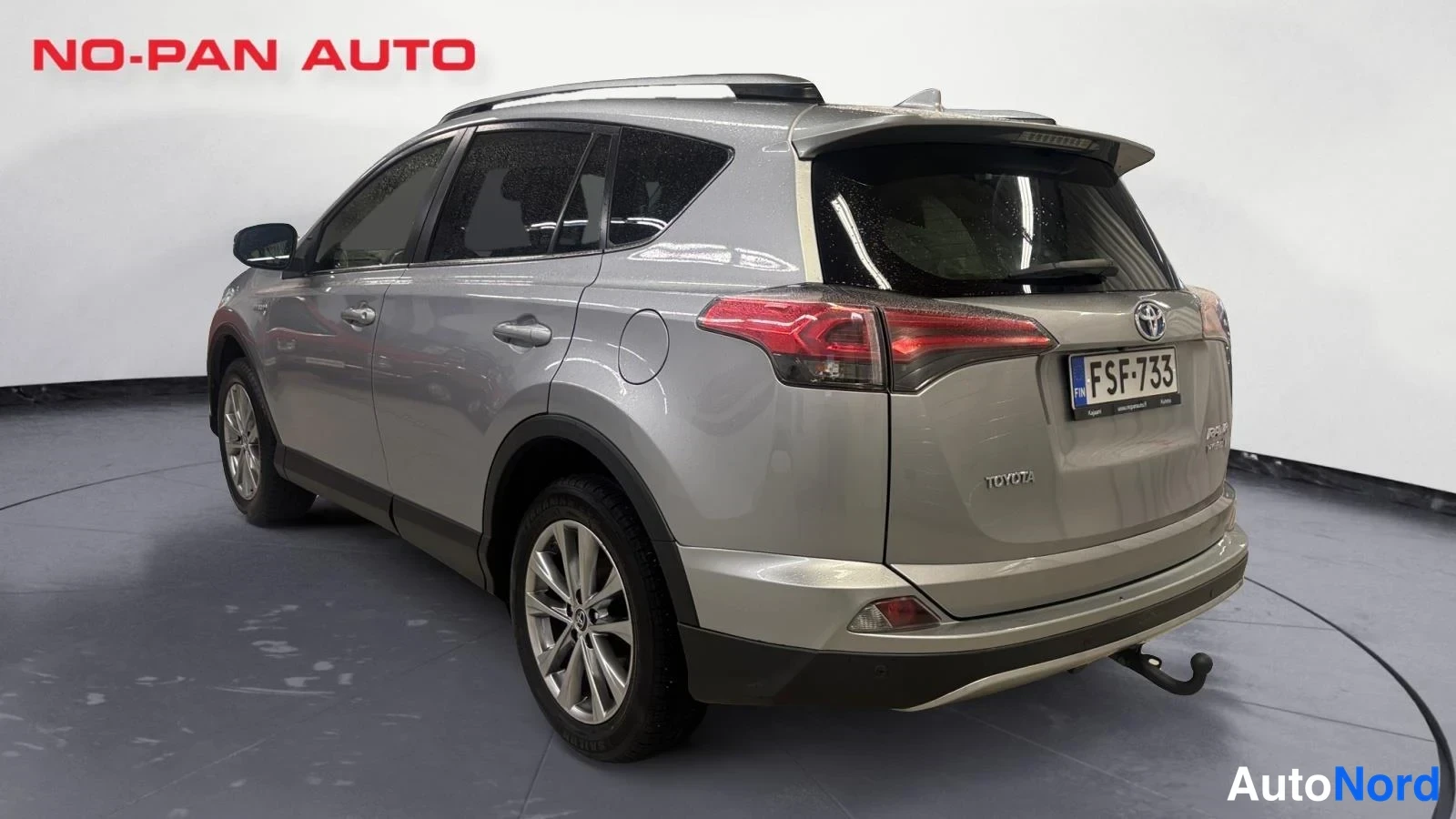 Hopea Toyota RAV4 2018, takaviisto, kuva 6