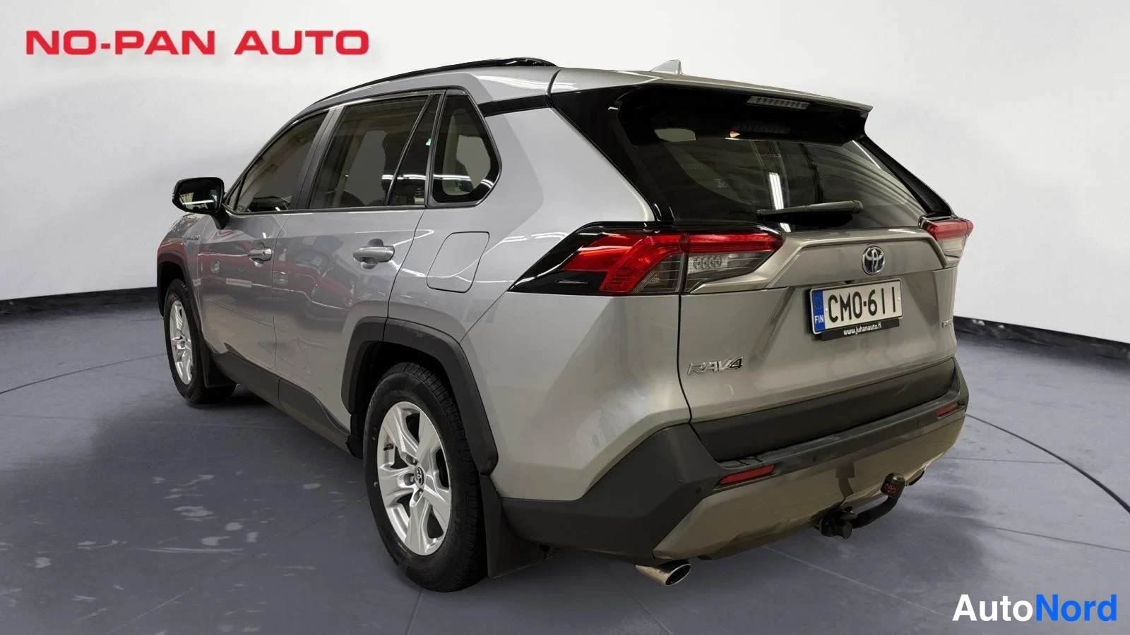 Hopea Toyota RAV4 2019, takaviisto, kuva 7