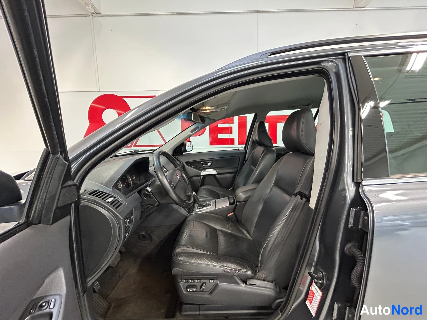 Harmaa Volvo XC90 2006, kuva 11