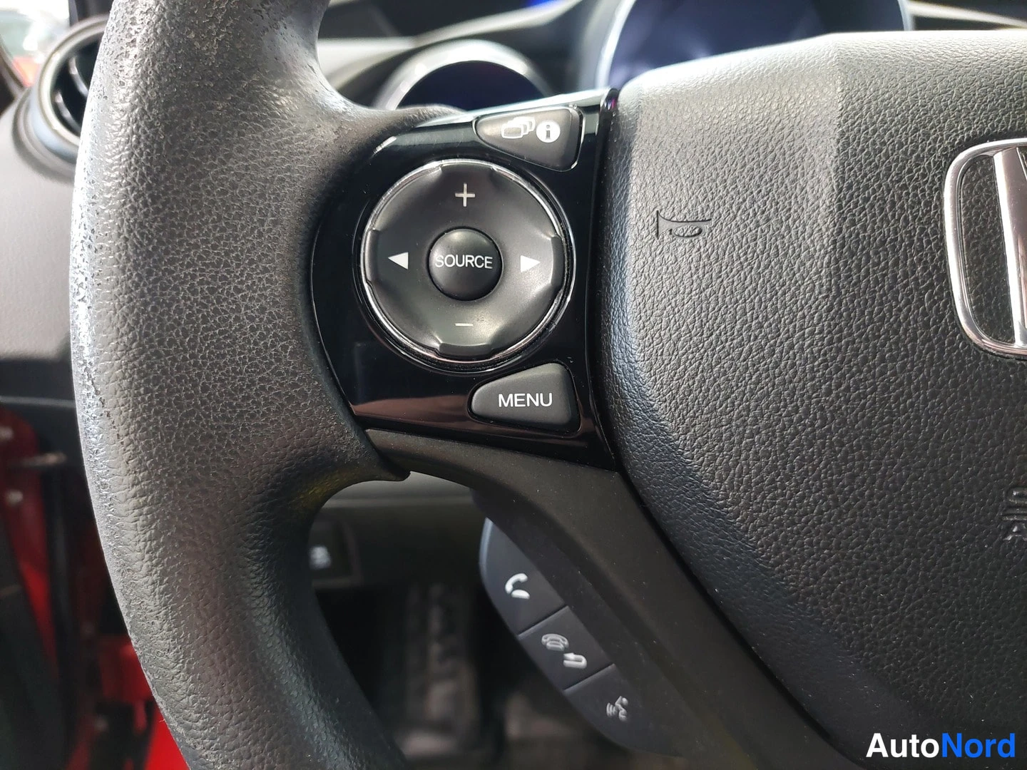 Punainen Honda Civic 2016, kuva 15