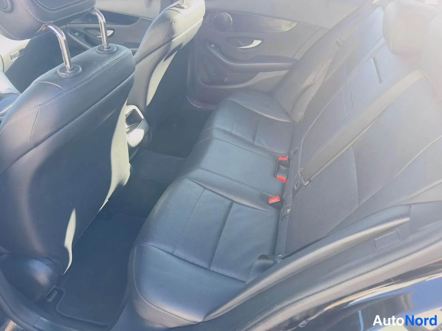 Musta Mercedes-Benz C d 2018, kuva 9
