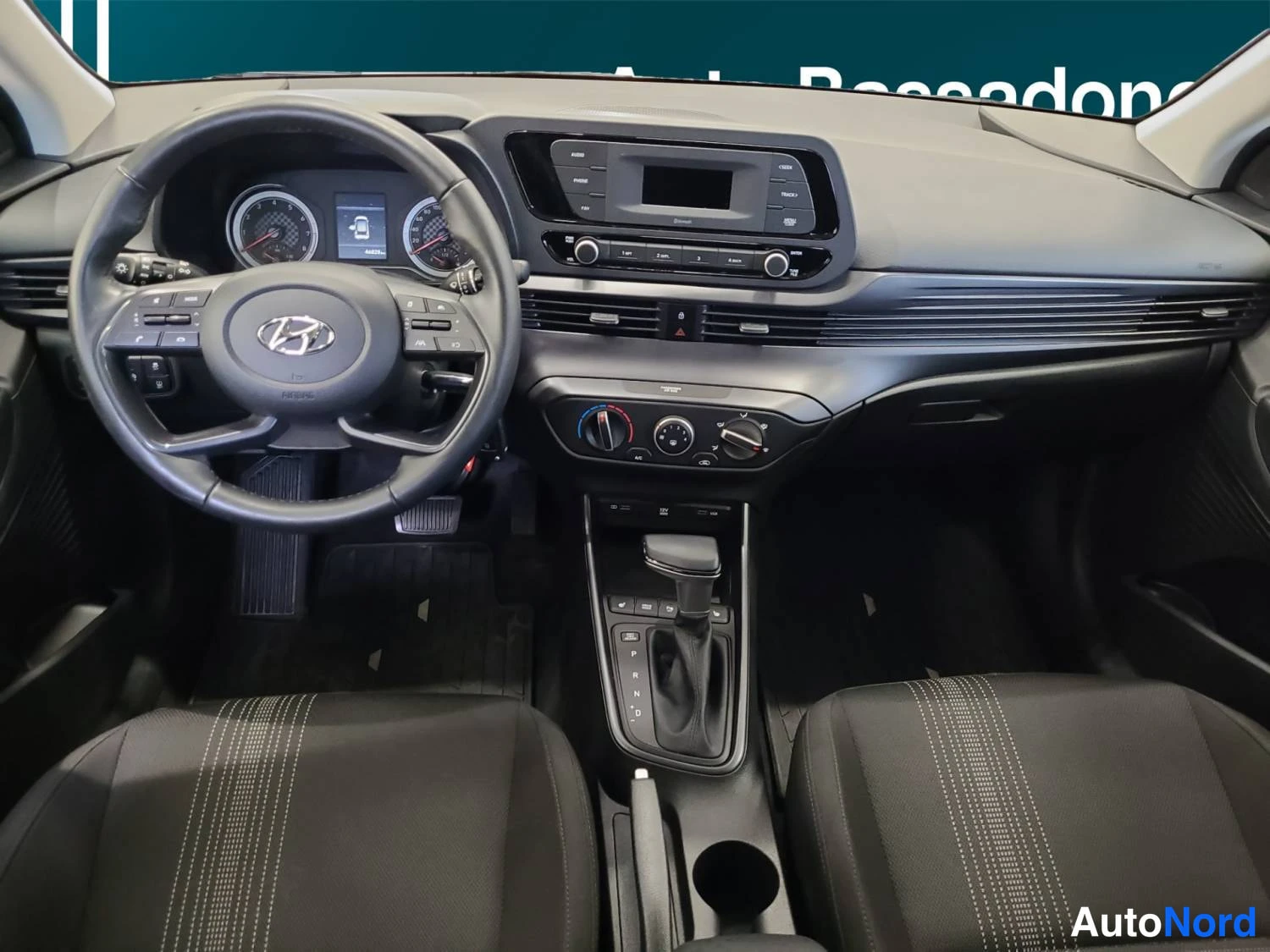 Valkoinen Hyundai I20 2022, kuva 10