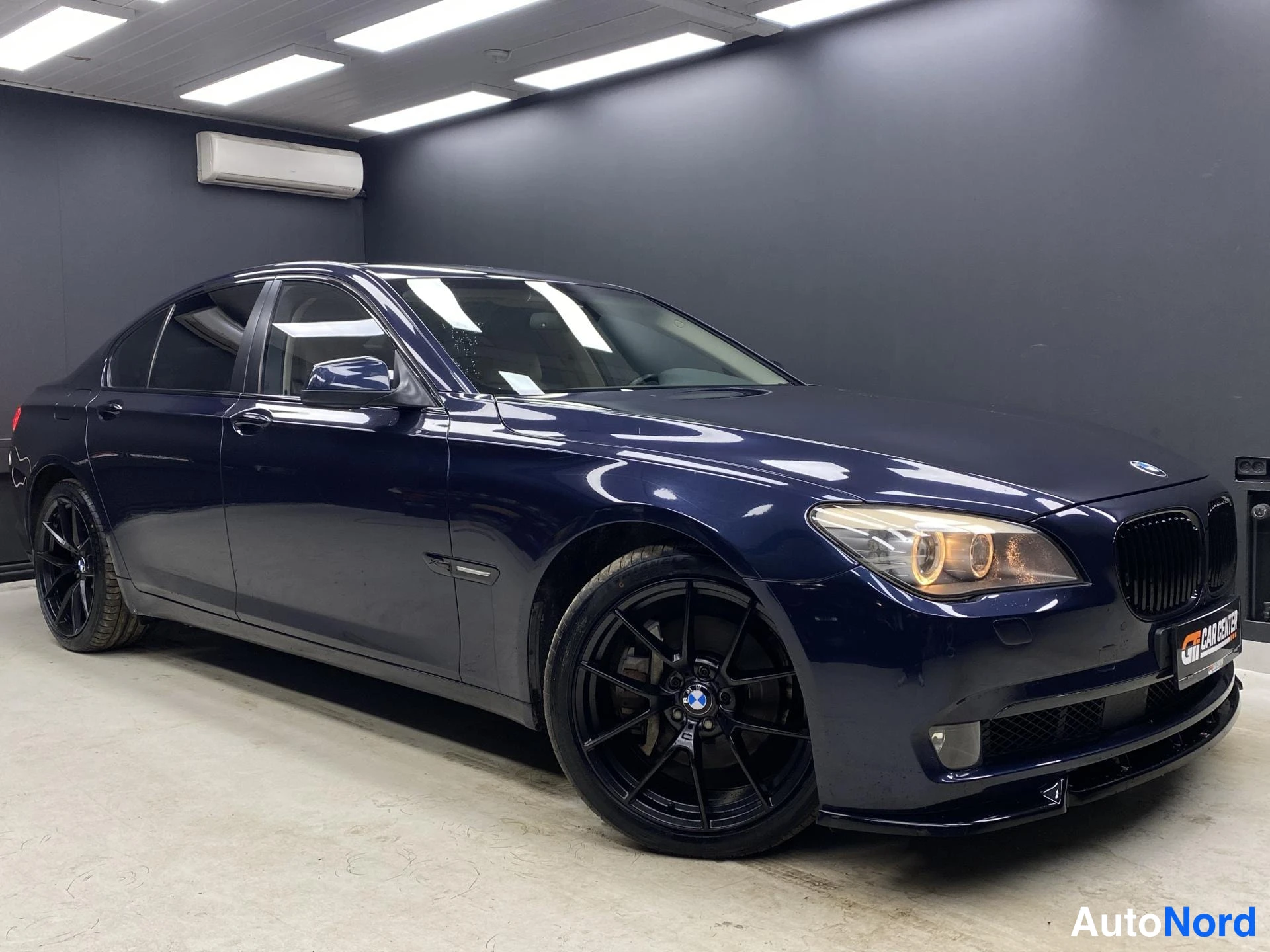 BMW 740d xDrive 2013