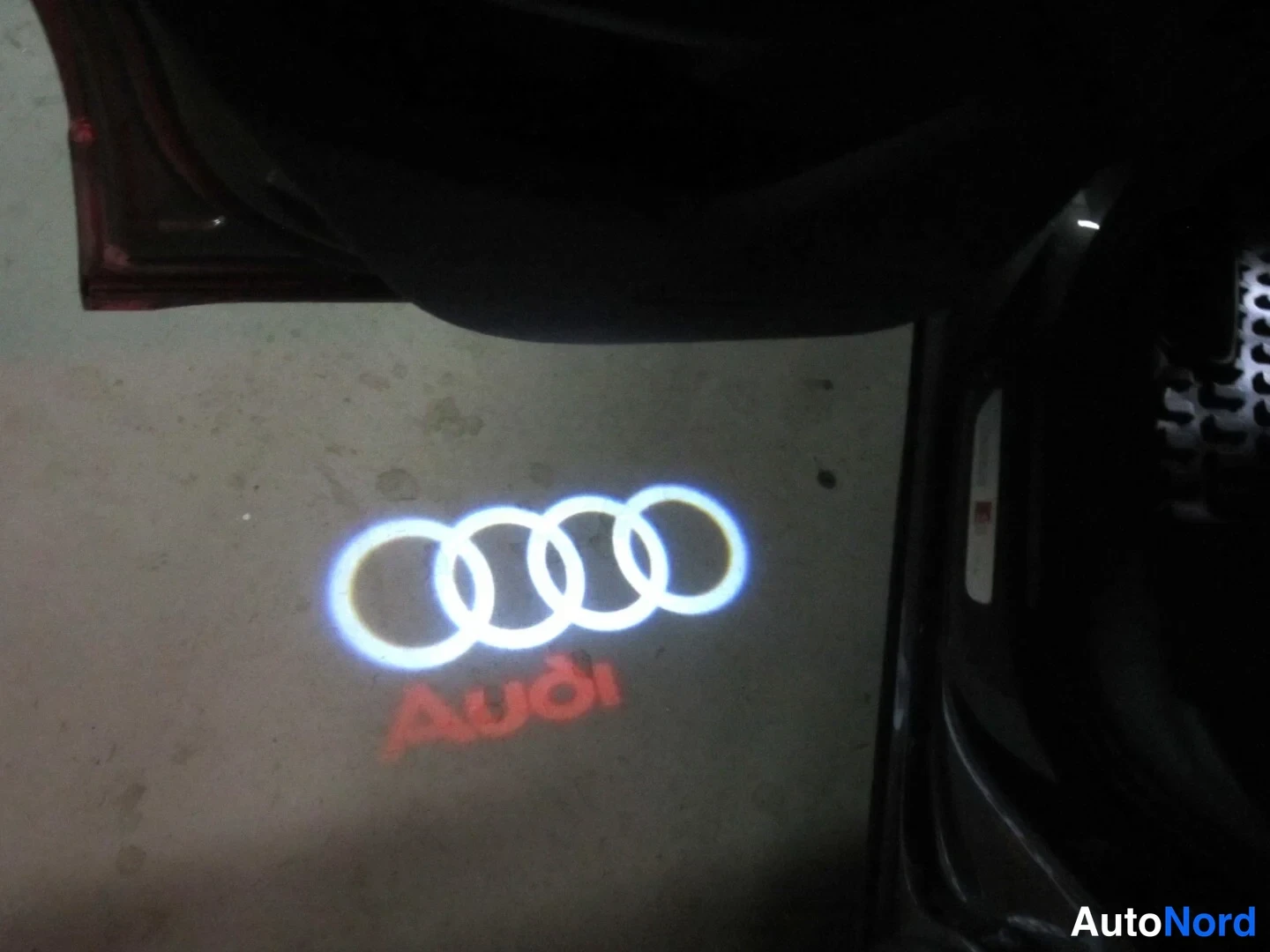 Harmaa Audi Q5 2011, yksityiskohta, kuva 13