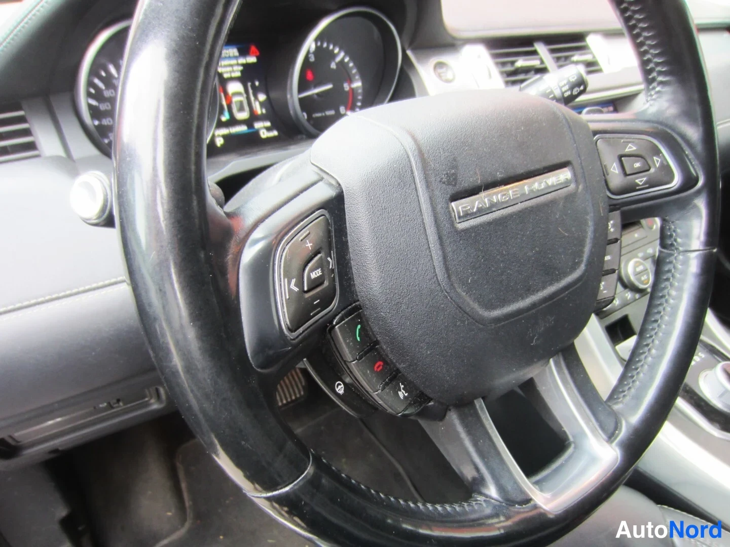 Musta Land Rover Range Rover Evoque 2012, kuva 11
