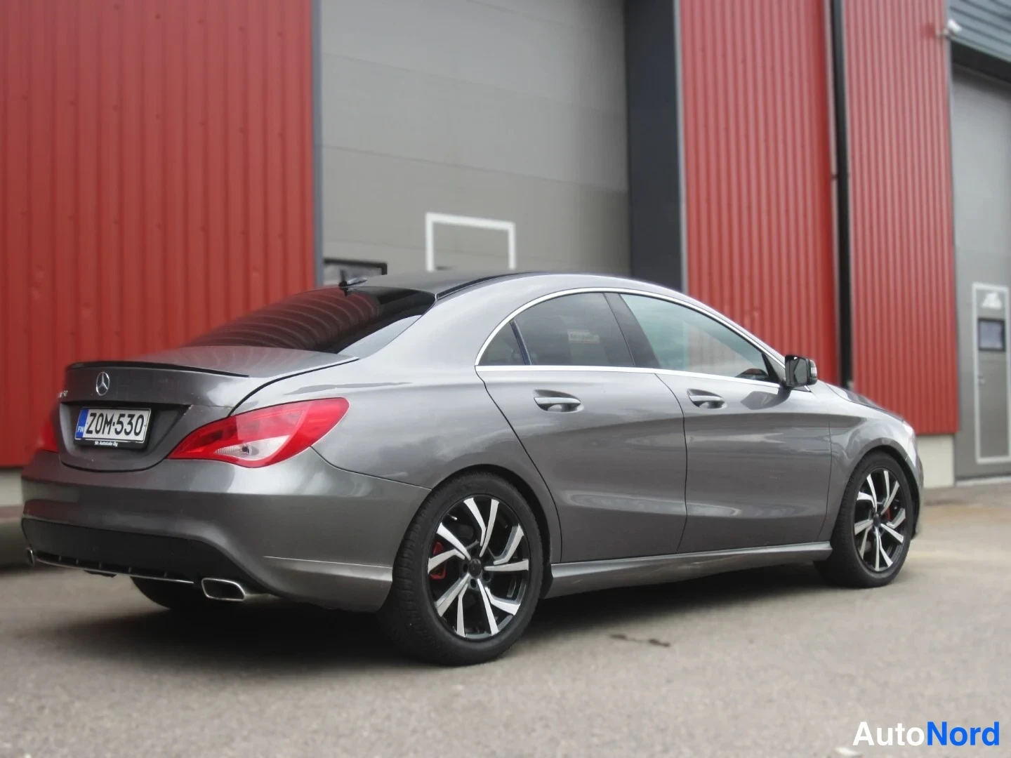 Harmaa Mercedes-Benz CLA 250 4MATIC 2014, takaviisto, kuva 6