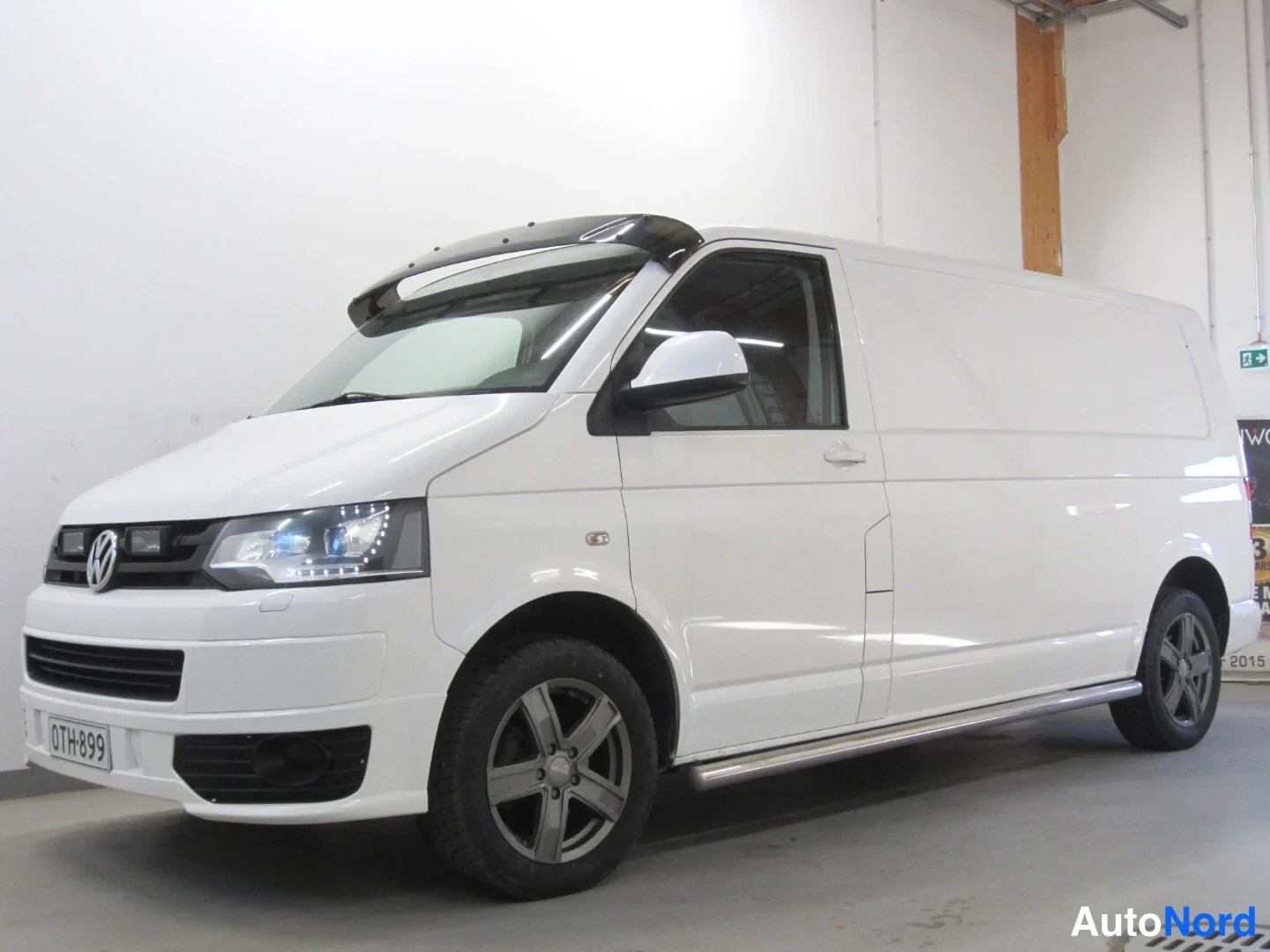 Volkswagen Transporter 103kW DSG 2012