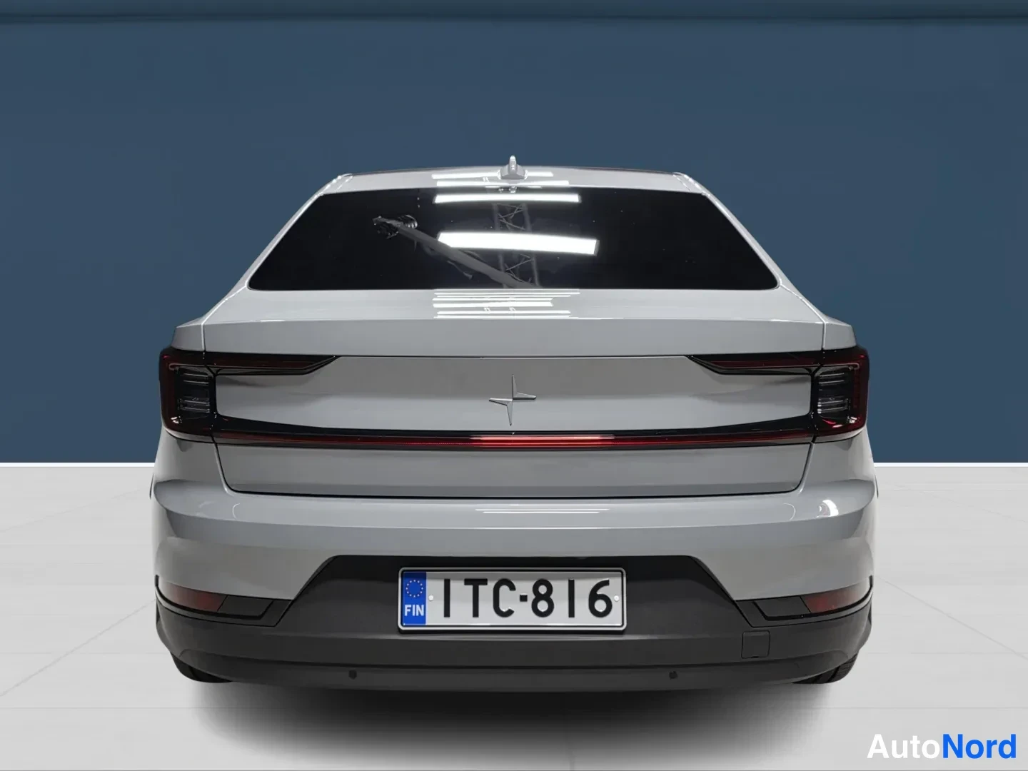 Harmaa Polestar 2 2026, takaa, kuva 6