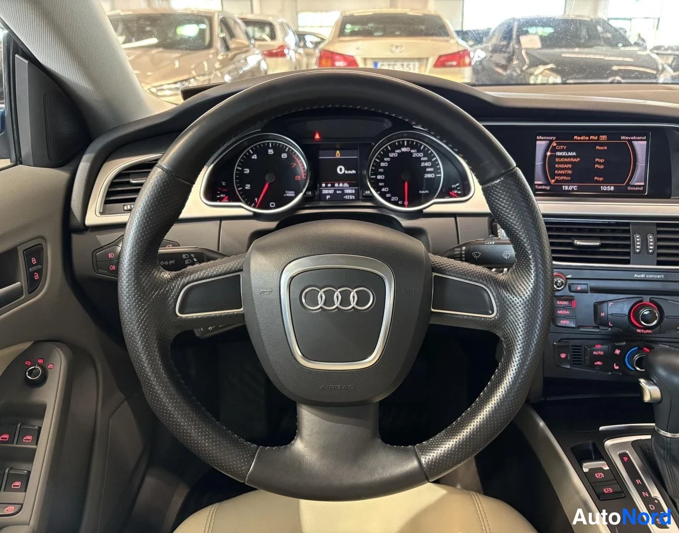 Sininen Audi A5 Sportback 2011, kuva 15
