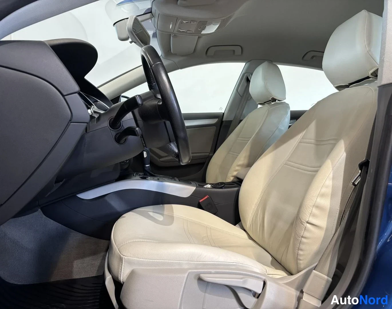 Sininen Audi A5 Sportback 2011, kuva 9