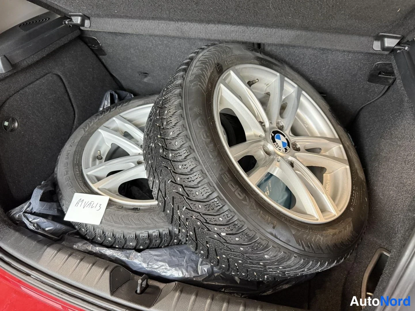 Punainen BMW 116i 2012, kuva 8