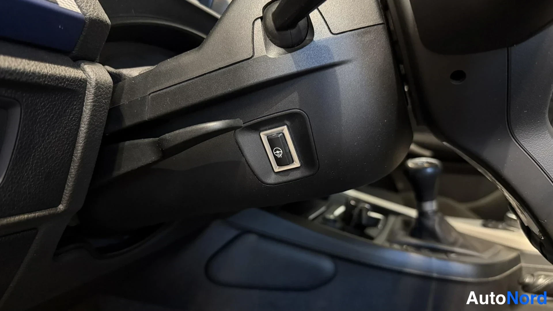 Valkoinen BMW 120d xDrive 2014, kuva 19