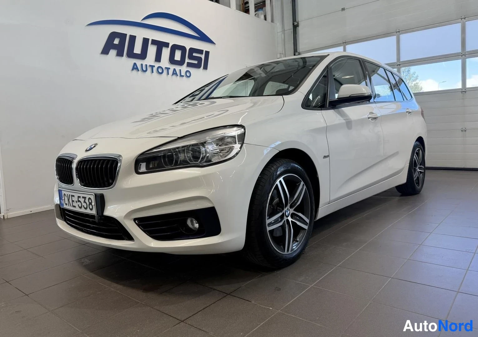 BMW 216i Business Sport 2016