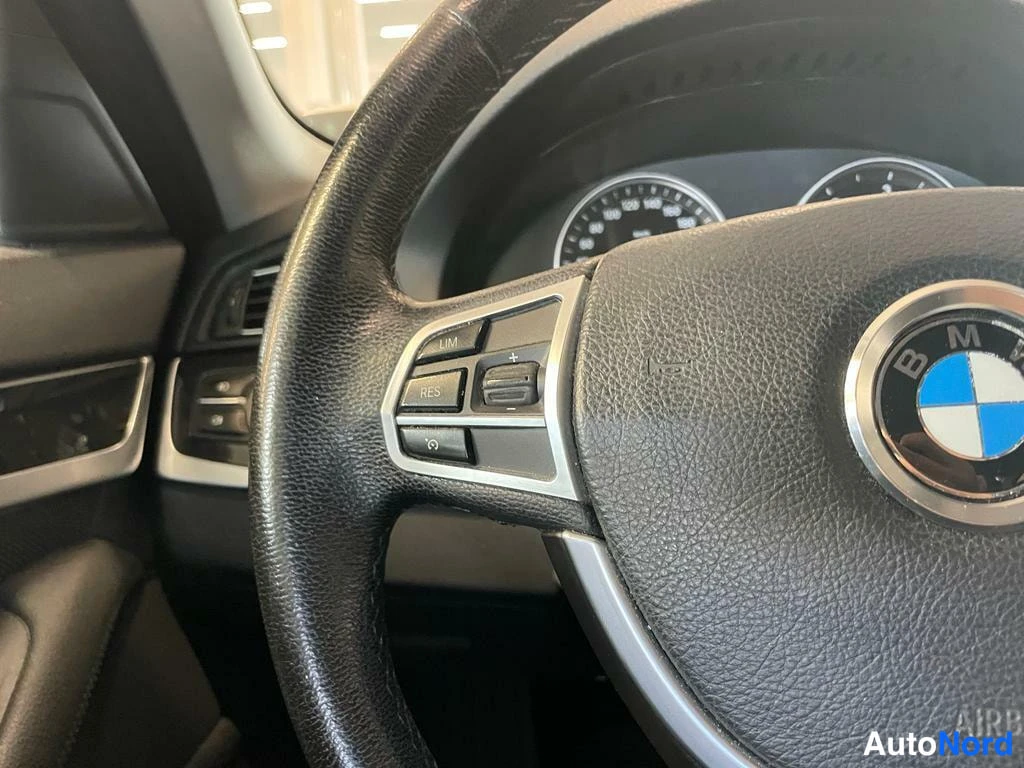 Beige BMW 520d 2011, kuva 13