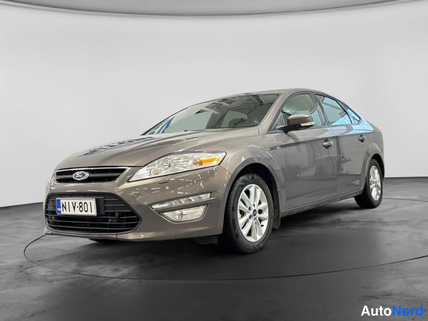 Ford Mondeo 2,0 TDCi PowerShift Trend Design 2013