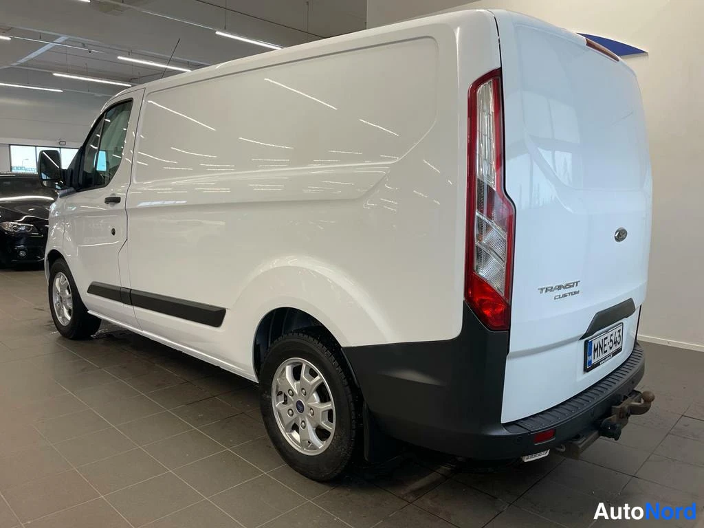 Valkoinen Ford Transit Custom 2018, takaviisto, kuva 5