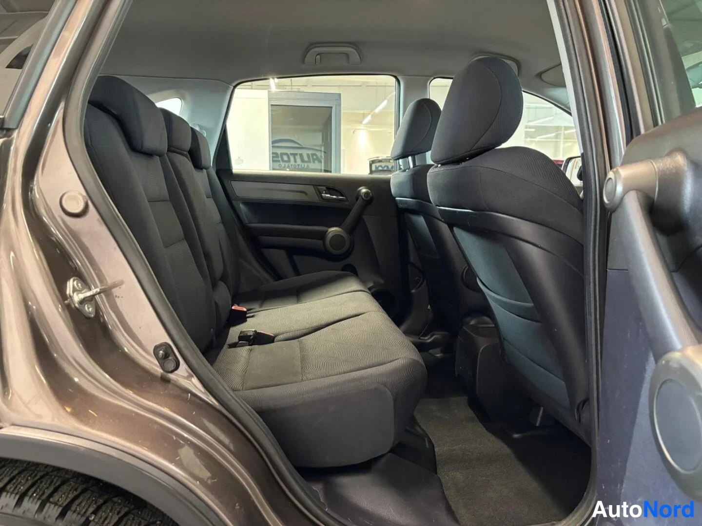 Ruskea Honda CR-V 2011, kuva 10