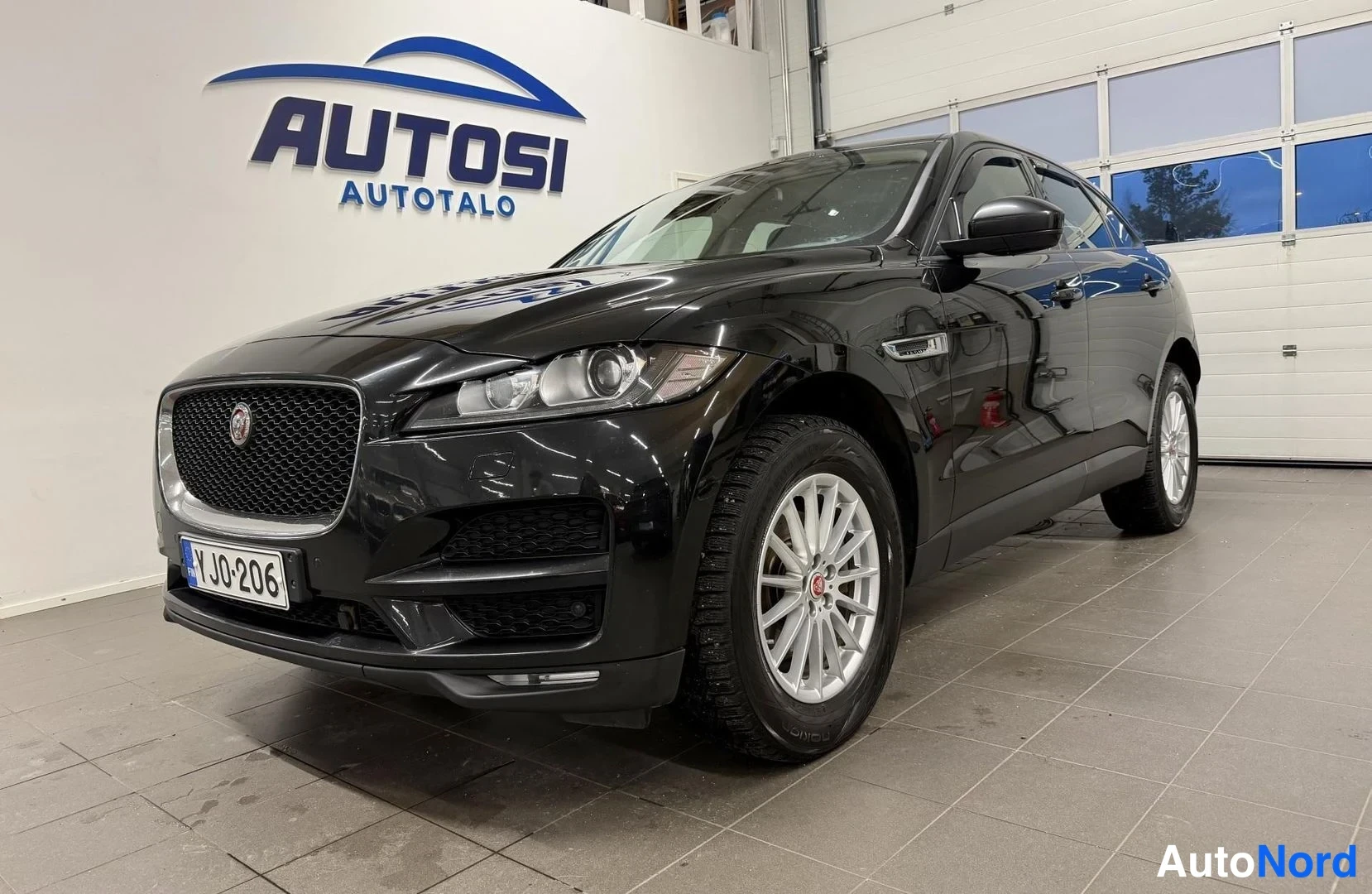 Jaguar F-Pace 20d AWD Aut Pure Business 2017