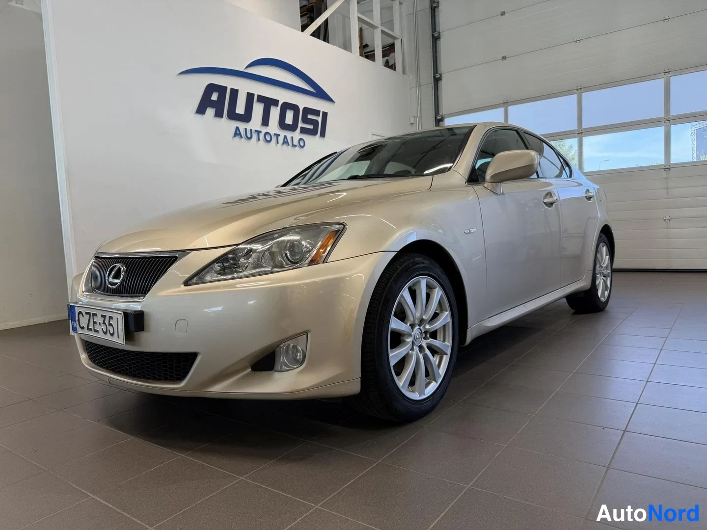 Lexus IS 220d 2006