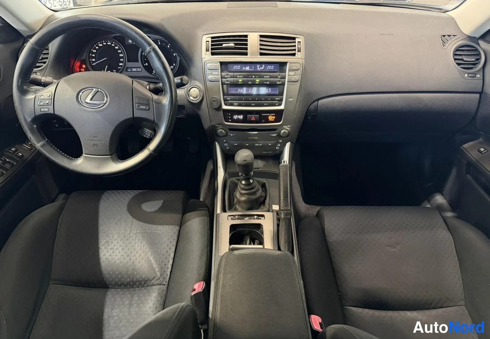 Beige Lexus IS 2006, kuva 10