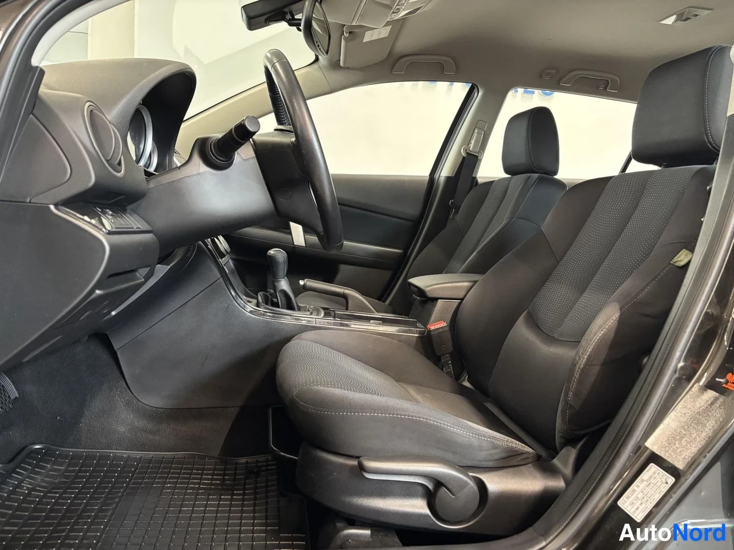 Harmaa Mazda 6 2010, kuva 6