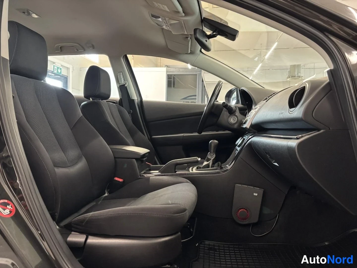 Harmaa Mazda 6 2010, kuva 10
